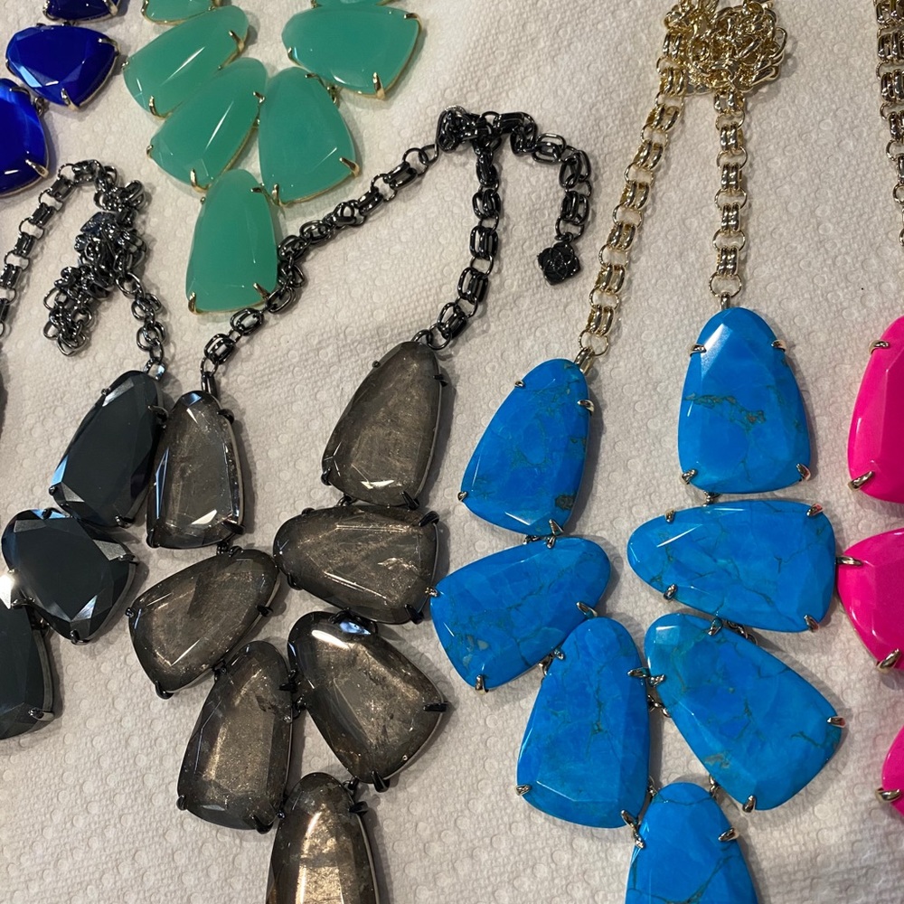 Kendra Scott Harlow necklaces - Picture 4 of 8